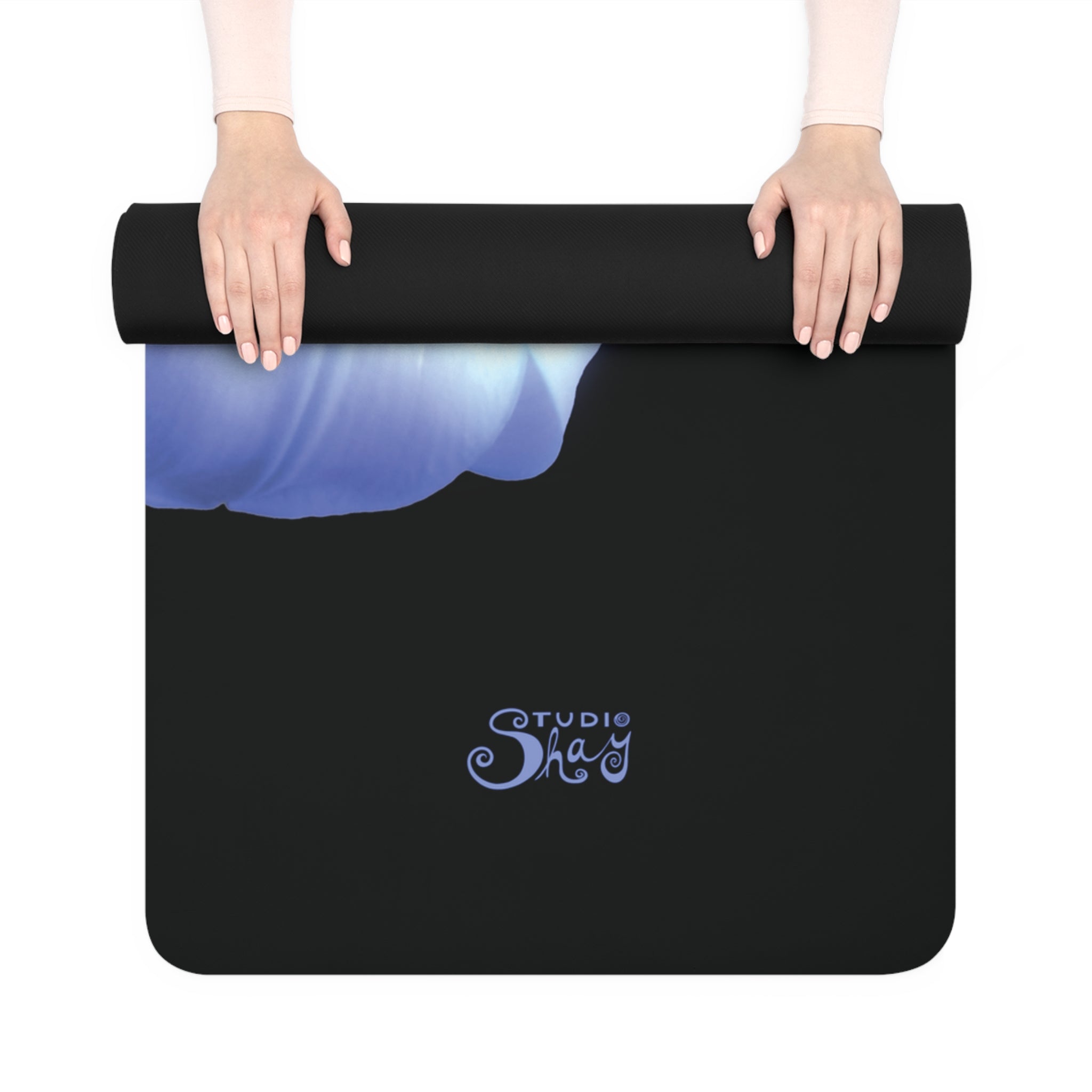 111 Blue Lily Mat