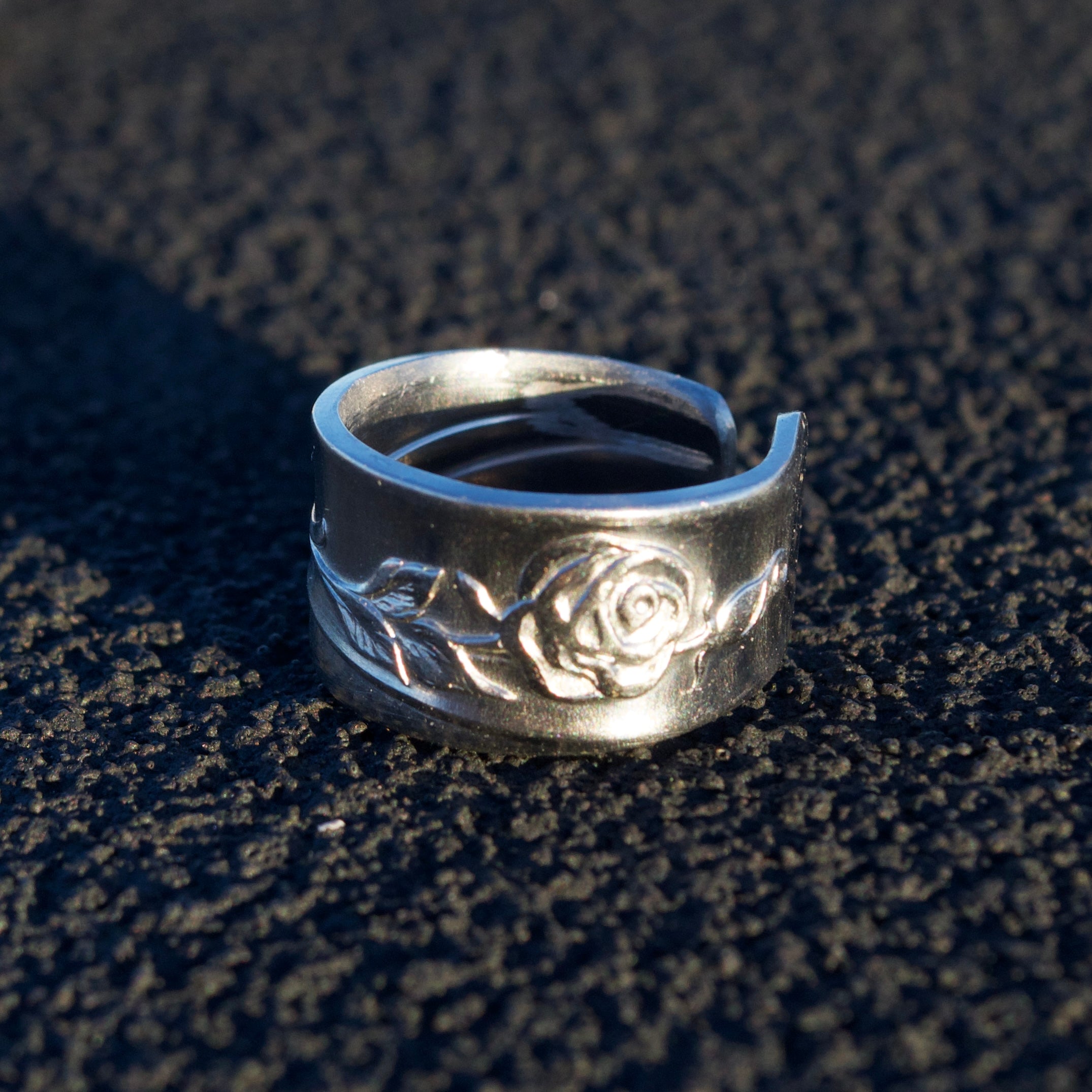 Size 7 ~ Rose Spoon Ring