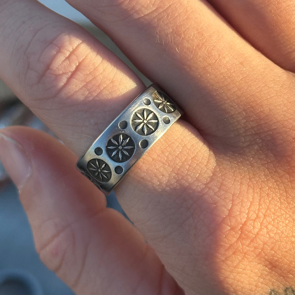 Size 8 ~ Swirl Spoon Ring